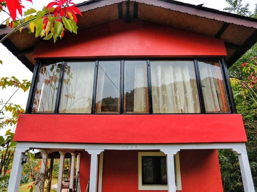 Castle Hotel Pokhara Exteriör bild
